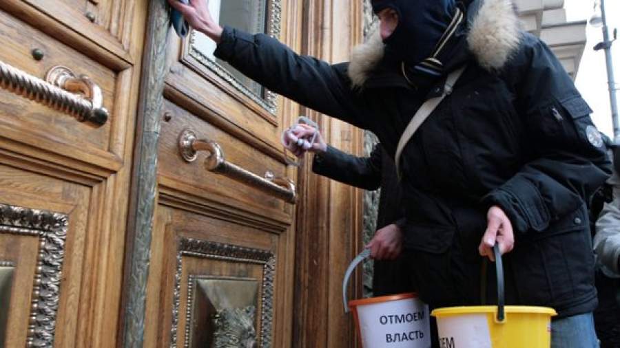 Главу МВД просят возродить УБХСС