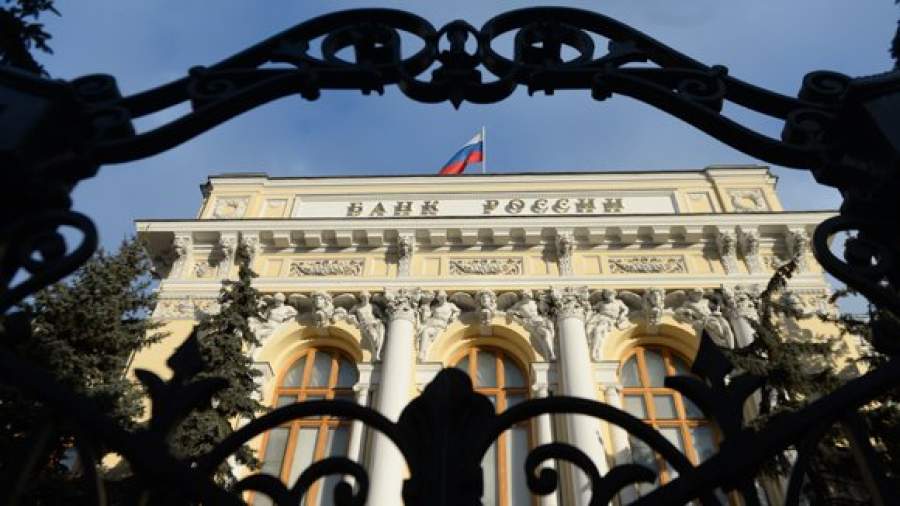 ЦБ отложил на год санкции к бедным акционерам банков