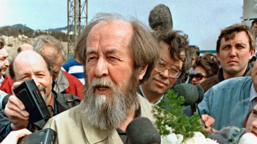 Путь от арестанта до классика: интересные факты из жизни Солженицына