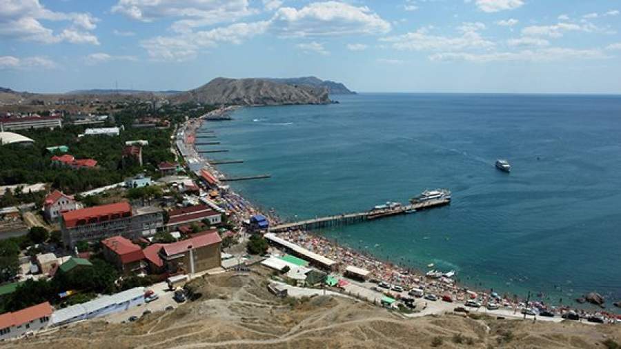 Отели Крыма и Сочи переполнены