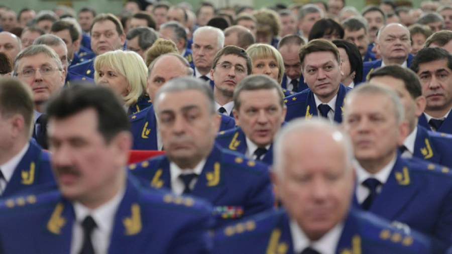 Следователей и прокуроров предлагают экзаменовать
