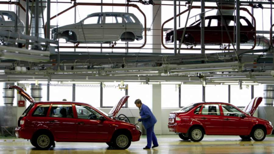 «АвтоВАЗ» вновь спасут от банкротства