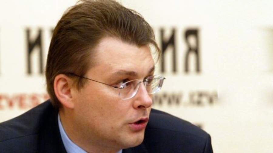 Депутат Евгений Федоров отозвал скандальные поправки в закон о СМИ