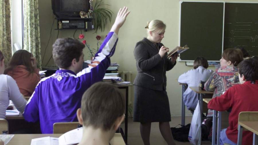 Депутаты предлагают выплачивать стипендии школьникам