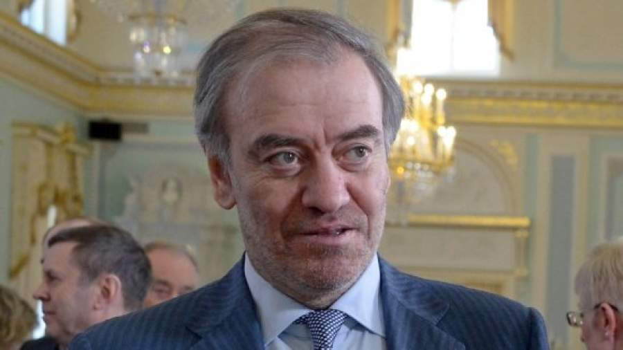 «Большой будет давать 500 спектаклей в год, Мариинский — тысячу»