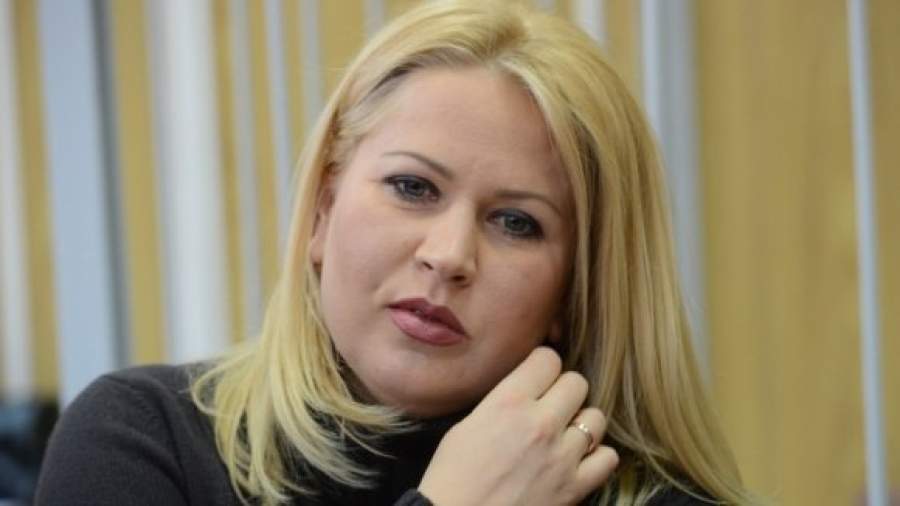 Евгения Васильева: «Ты за что меня пнул, пусть слегка, сапогом?»