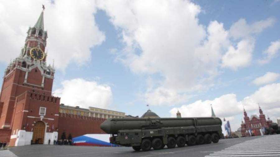 Россия испытает стратегическую ракету «Авангард»