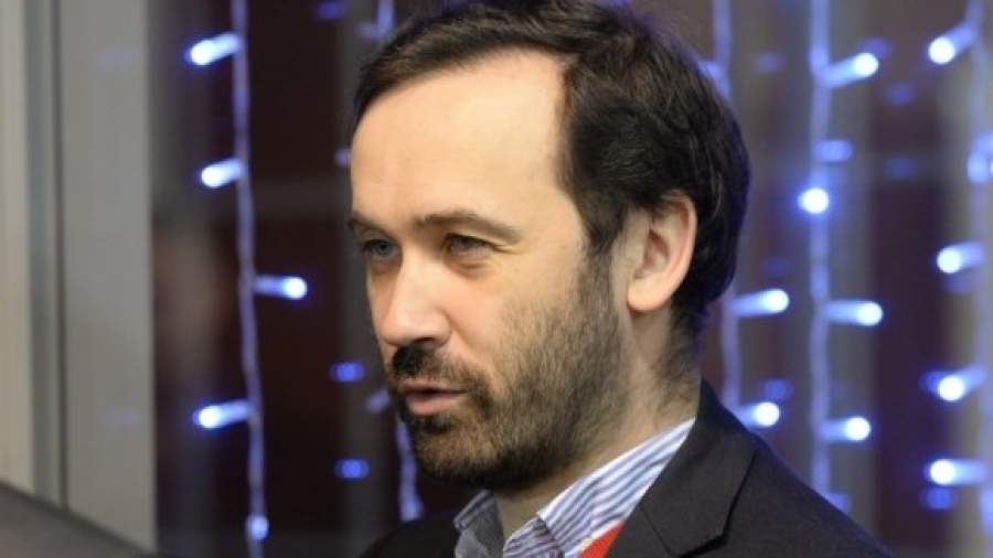 Илья Пономарев сам заказал свое снятие с выборов