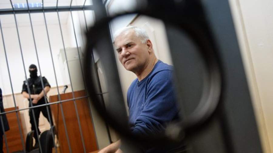 Генпрокуратура выбрала для экс-мэра Махачкалы военный суд
