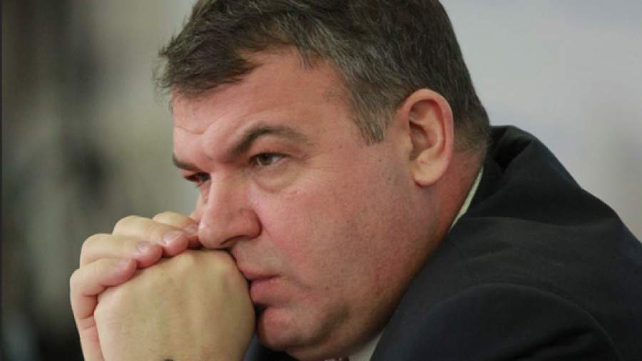 Амнистия для Сердюкова откладывается