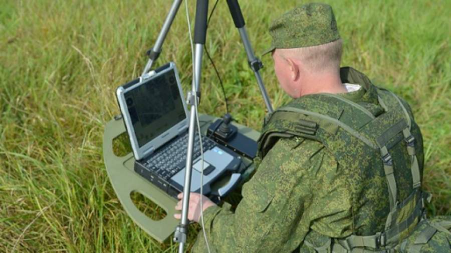 Министра обороны просят создать в армии киберотряды