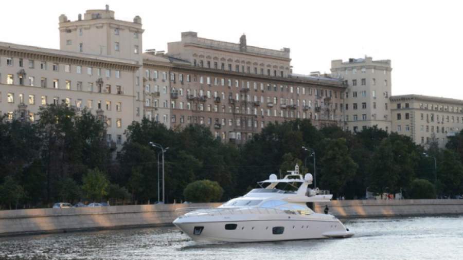 Власти Москвы готовы субсидировать речных таксистов