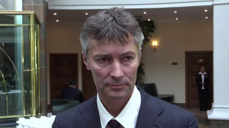 У Евгения Ройзмана проверят диплом