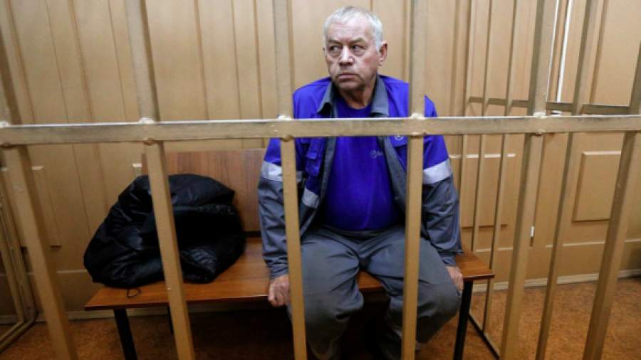 Авиадиспетчеры Внуково требуют отпустить своих коллег