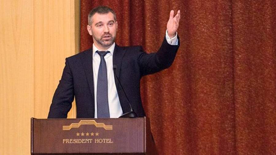 Миграционная амнистия выведет из тени половину нелегалов