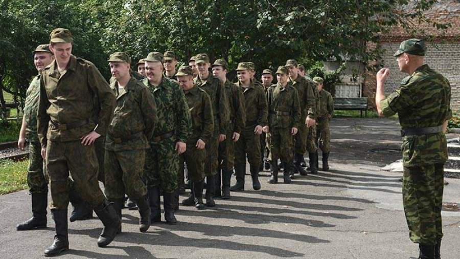 Путин подписал указ о призыве военнообязанных запаса на сборы