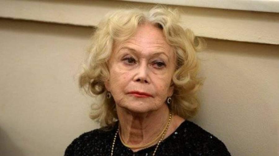 Светлана Немоляева попала в больницу из-за проблем с сердцем