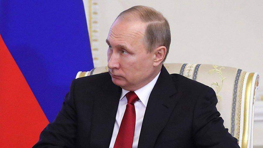 Путин: русские спецслужбы не смотрят за гражданами РФ