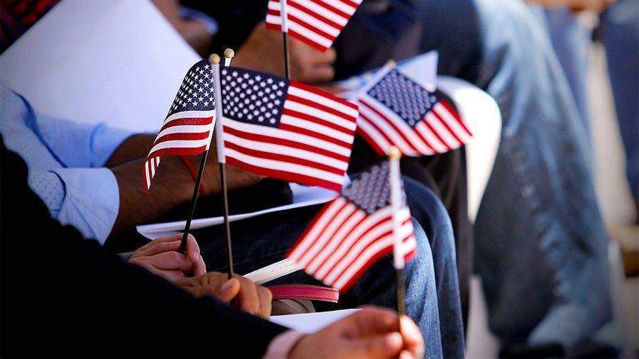 Опыт США будет изучен при подготовке текста присяги гражданина РФ