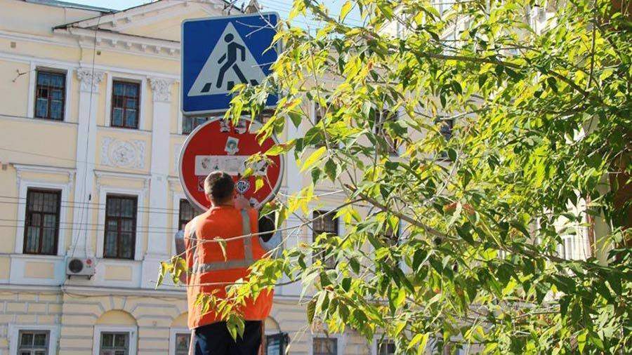 Движение ограничат в центре города из-за выпускных вечеров
