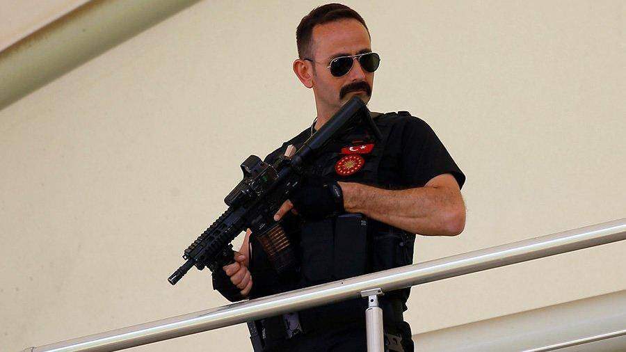 Драчливым охранникам Эрдогана запретили въезд в ФРГ