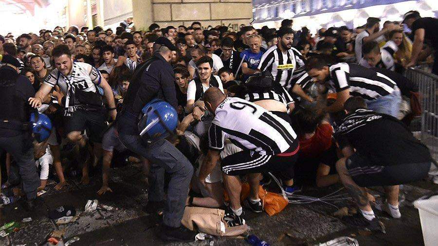 Свыше 1,5 тысячи человек получили травмы в процессе давки в Турине