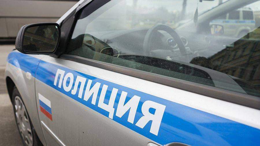 Полицейский пострадал при ограблении ювелирного магазина в Волгограде