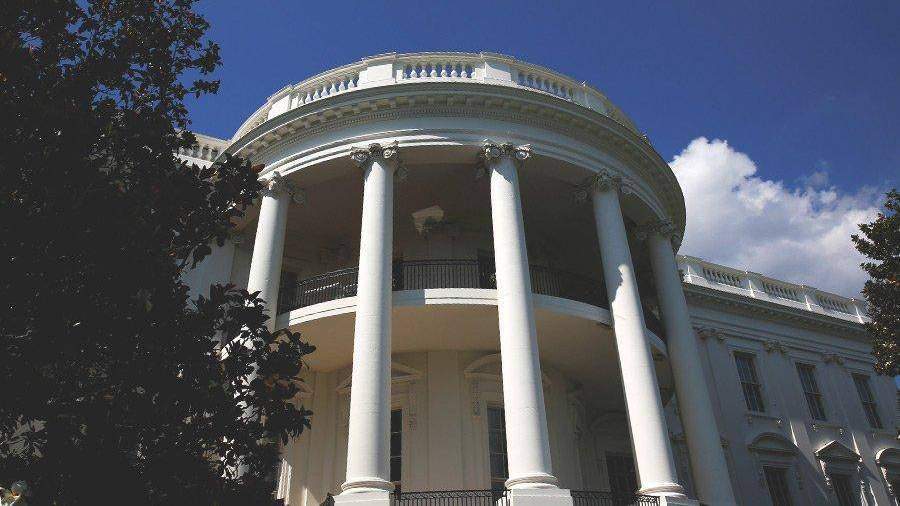 Белый дом подсчитал потраченное СМИ на дискредитацию Трампа эфирное время Белый дом подсчитал потраченное СМИ на дискредитацию Трампа эфирное время