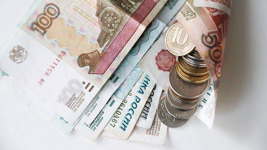 Нуждающимся россиянам выделят по 10 тыс. руб. на еду в год